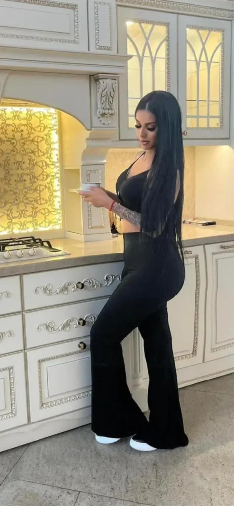 Ella